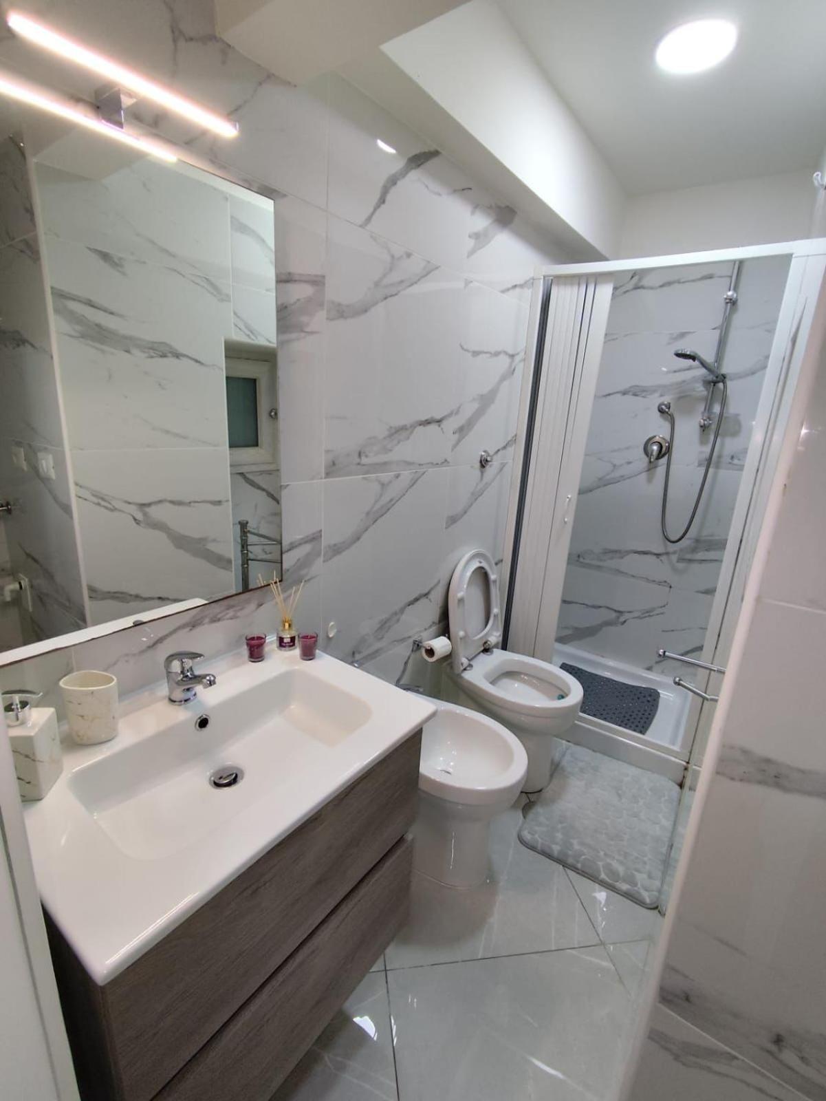 Bro And Sis House Apartment Naples Luaran gambar
