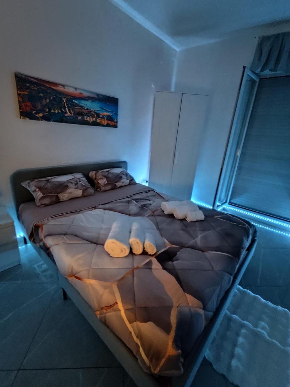 Bro And Sis House Apartment Naples Luaran gambar